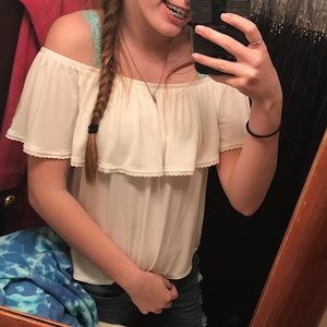 American Eagle off the shoulder top